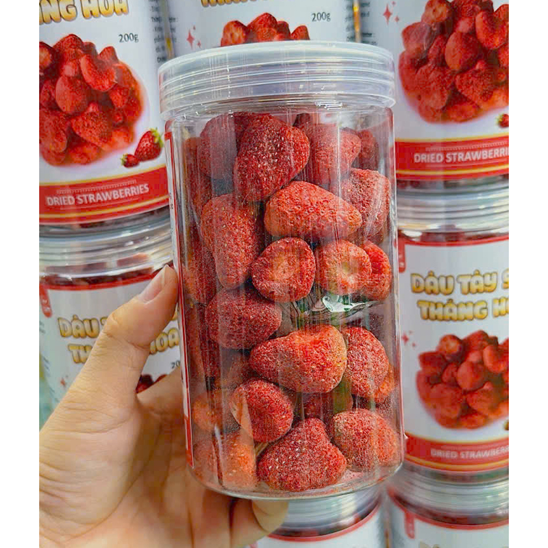 Đựng trong hộp hoặc túi kín