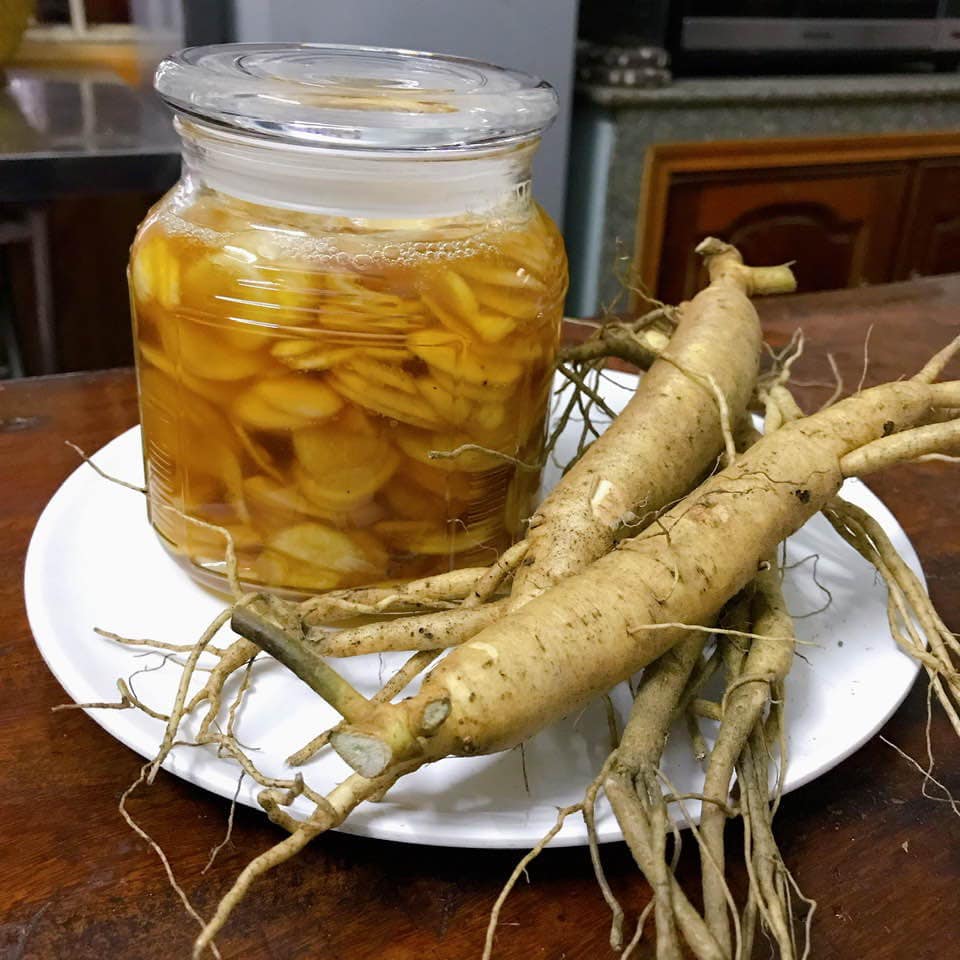 Ngâm mật ong hoặc rượu