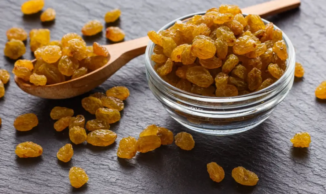 Cách chọn mua nho khô