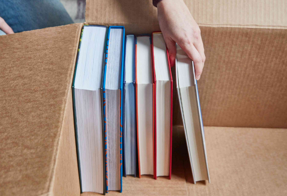 Sắp xếp sách cẩn thận sau khi sử dụng