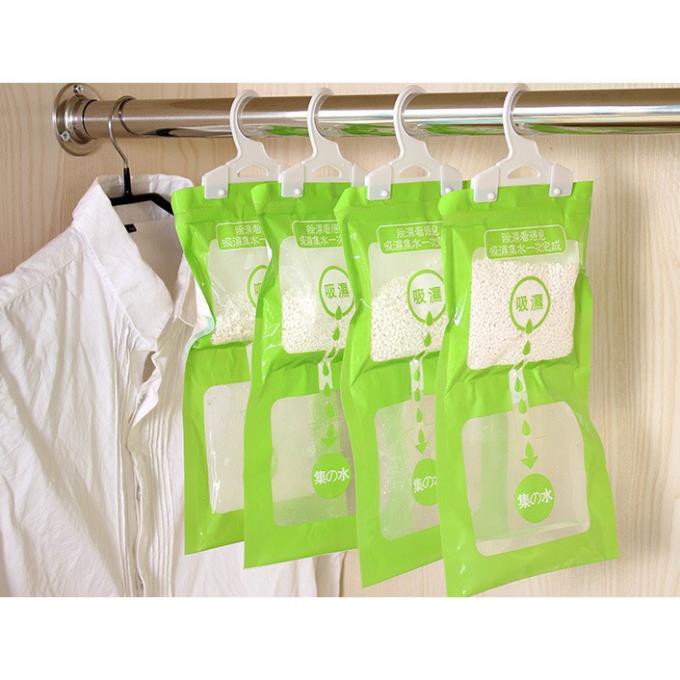 Dùng than hoạt tính hay túi chống ẩm