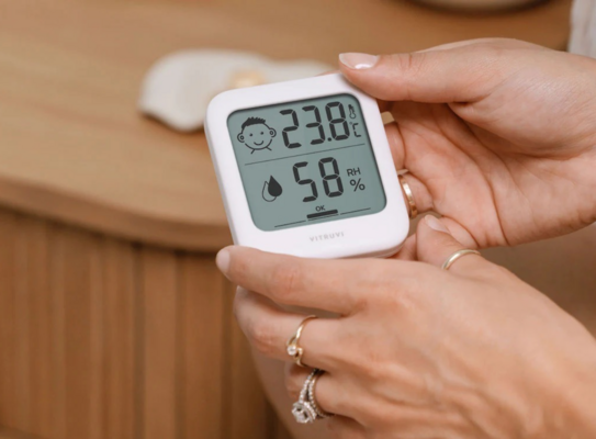 Vì sao nên kiểm soát độ ẩm trong phòng máy lạnh?