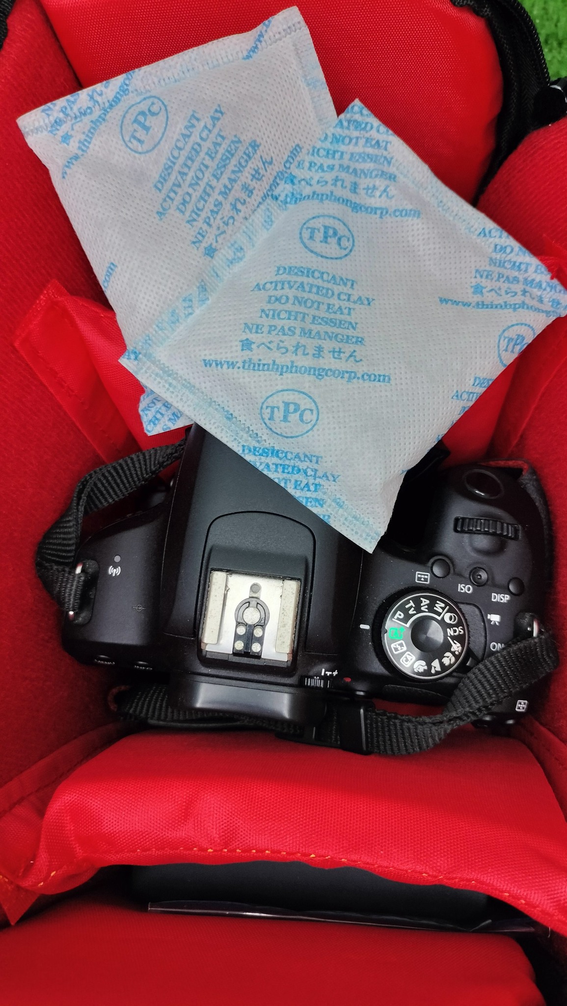 Gói hút ẩm ngành điện tử có tác dụng gì