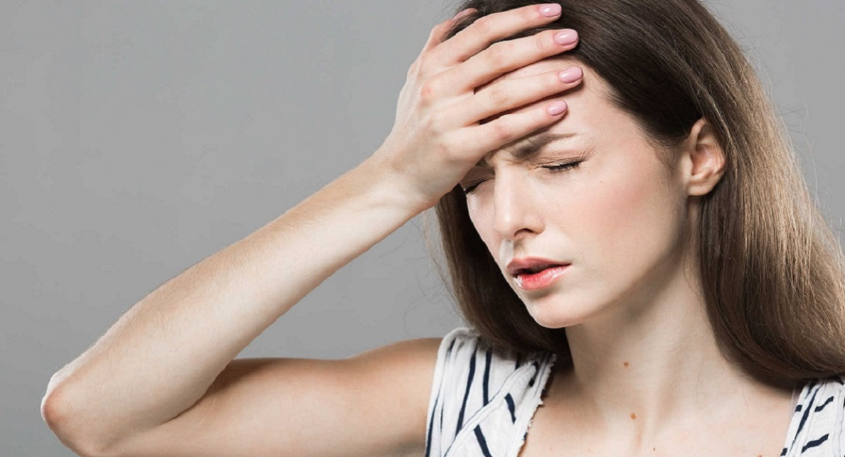 Lỡ uống nước có gói hút ẩm có sao không?