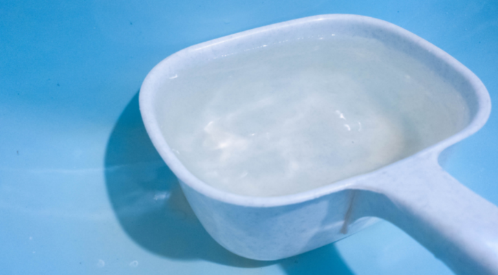 Cách xử lý nước trong máy hút ẩm như thế nào?